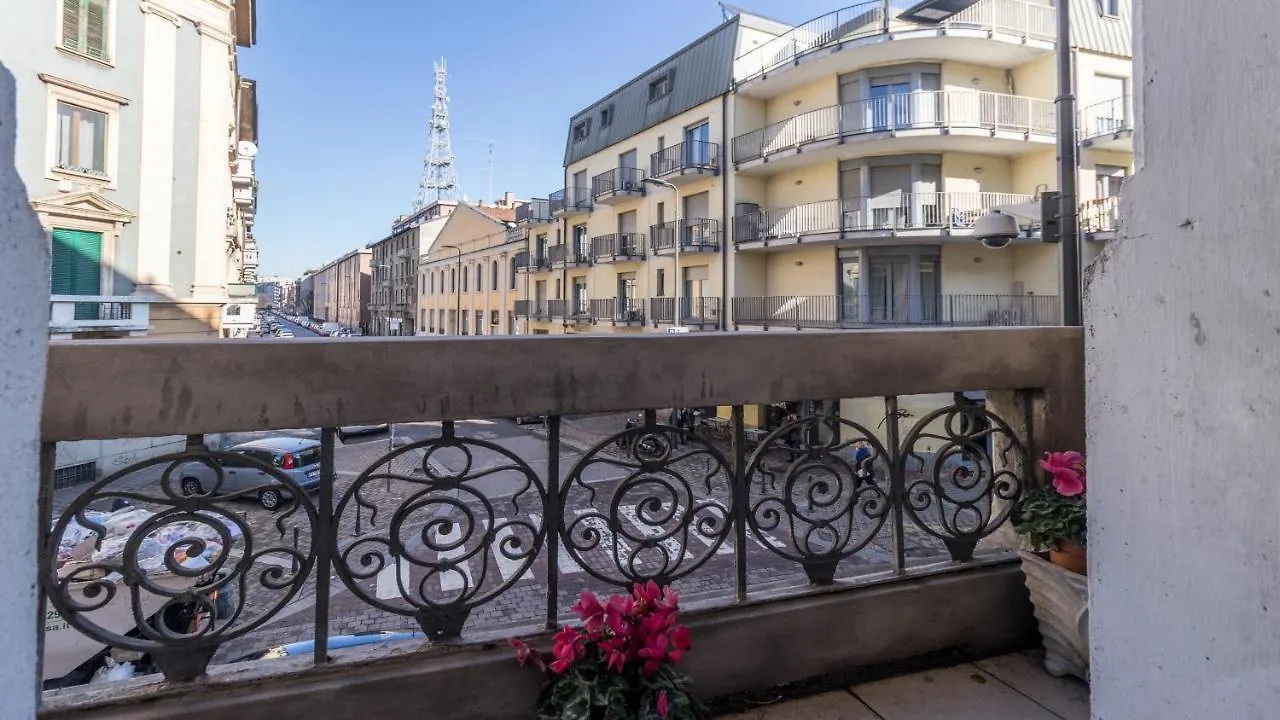 Italianway - Dei Transiti 7 Apartment Milan